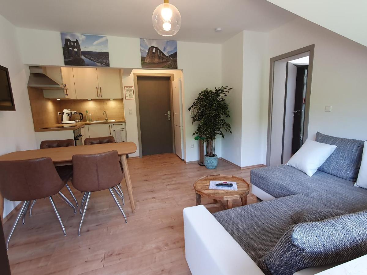Roemerstube Apartments & Rooms Ediger-Eller Zewnętrze zdjęcie